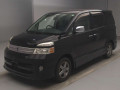2007 Toyota Voxy