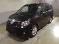 2013 Toyota Noah