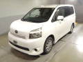 2008 Toyota Voxy