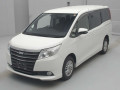 2015 Toyota Noah