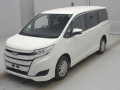 2017 Toyota Noah
