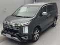2021 Mitsubishi Delica D5
