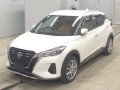 2021 Nissan KIX