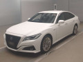 2020 Toyota Crown Hybrid