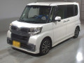 2016 Daihatsu Tanto