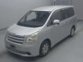 2009 Toyota Noah
