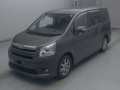 2007 Toyota Noah