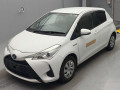 2017 Toyota Vitz