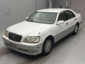 2002 Toyota Crown Majesta
