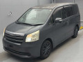 2008 Toyota Noah
