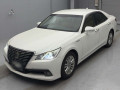 2013 Toyota Crown Hybrid