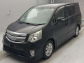 2012 Toyota Noah