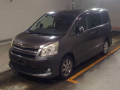 2007 Toyota Noah