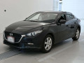 2017 Mazda Axela