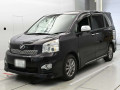 2013 Toyota Voxy