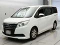 2015 Toyota Noah