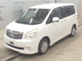 2013 Toyota Noah