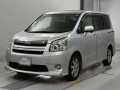 2007 Toyota Noah