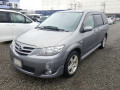 2004 Mazda MPV