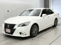 2015 Toyota Crown
