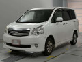 2011 Toyota Noah
