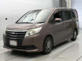 2017 Toyota Noah