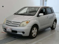 2003 Toyota IST