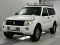 2013 Mitsubishi Pajero
