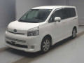 2009 Toyota Voxy