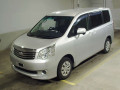 2013 Toyota Noah