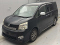 2013 Toyota Voxy