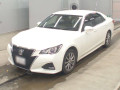 2016 Toyota Crown