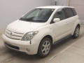 2005 Toyota IST