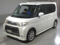 2011 Daihatsu Tanto