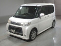 2011 Daihatsu Tanto