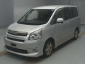 2009 Toyota Noah