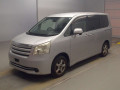 2010 Toyota Noah