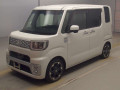 2015 Daihatsu Wake
