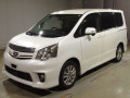 2013 Toyota Noah
