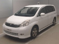 2005 Toyota Isis