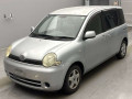 2005 Toyota Sienta