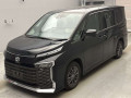 2023 Toyota Voxy