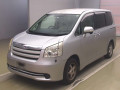 2009 Toyota Noah