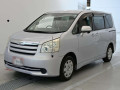 2009 Toyota Noah