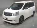 2012 Toyota Noah
