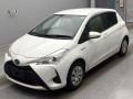 2017 Toyota Vitz