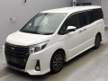 2016 Toyota Noah