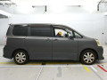 2008 Toyota Noah