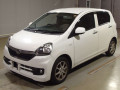 2017 Daihatsu Mira e:S