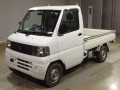 2004 Mitsubishi Minicab Truck